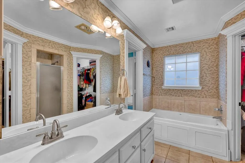 Photo 27 — 12400 Fox Run Drive, Oklahoma City, OK 73142