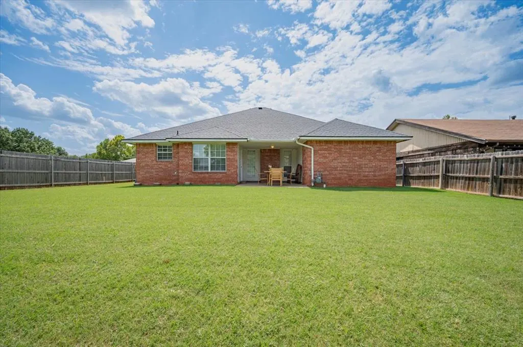 Photo 34 — 12400 Fox Run Drive, Oklahoma City, OK 73142