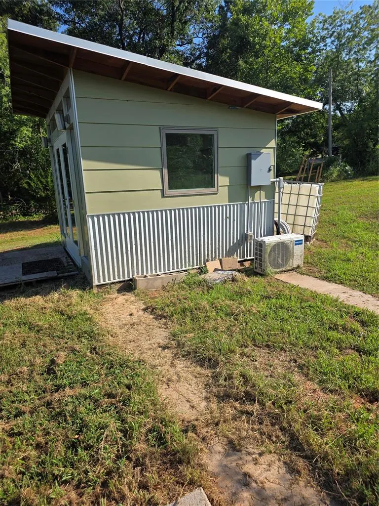 Photo 4 — 699 Wilkenson Drive, Norman, OK 73026