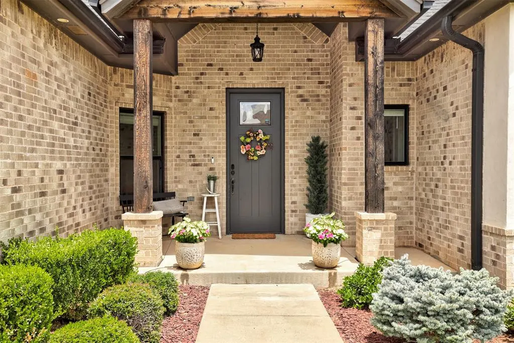 Photo 3 — 12720 Bristlecone Pine Boulevard, Oklahoma City, OK 73142