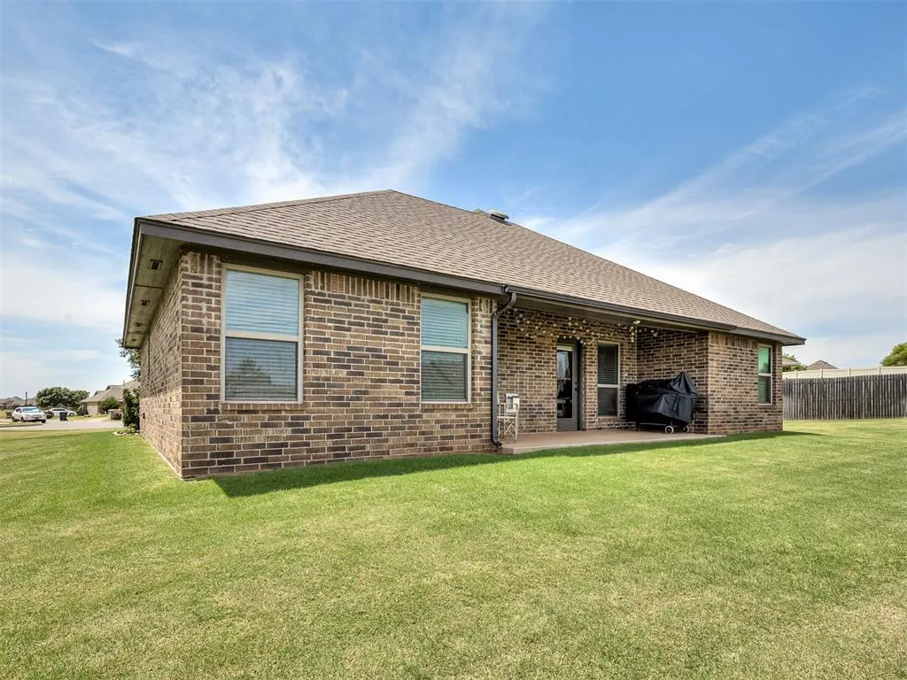 Photo 43 — 2901 NW 188th Street, Edmond, OK 73012