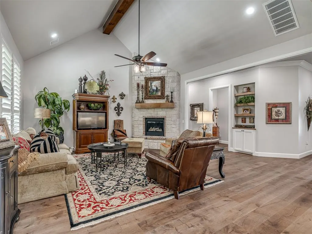 Photo 5 — 1055 Lucas Way, Newcastle, OK 73065