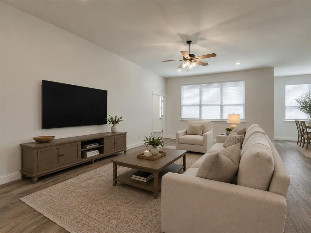 Photo 3 — 204 Ivory Drive, Yukon, OK 73099