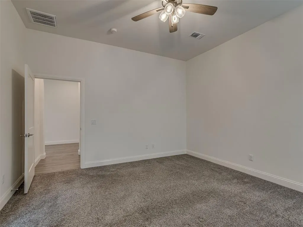 Photo 23 — 204 Ivory Drive, Yukon, OK 73099