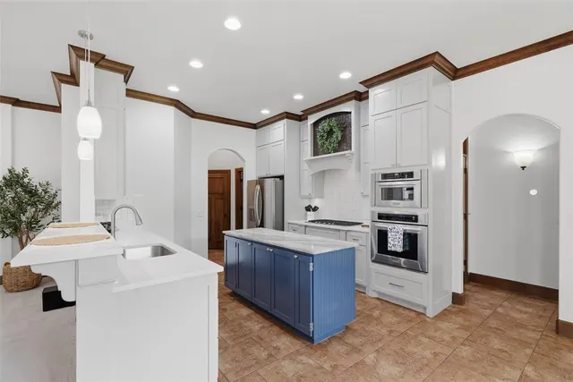 Photo 5 — 4516 Boulder Bridge Way, Edmond, OK 73034