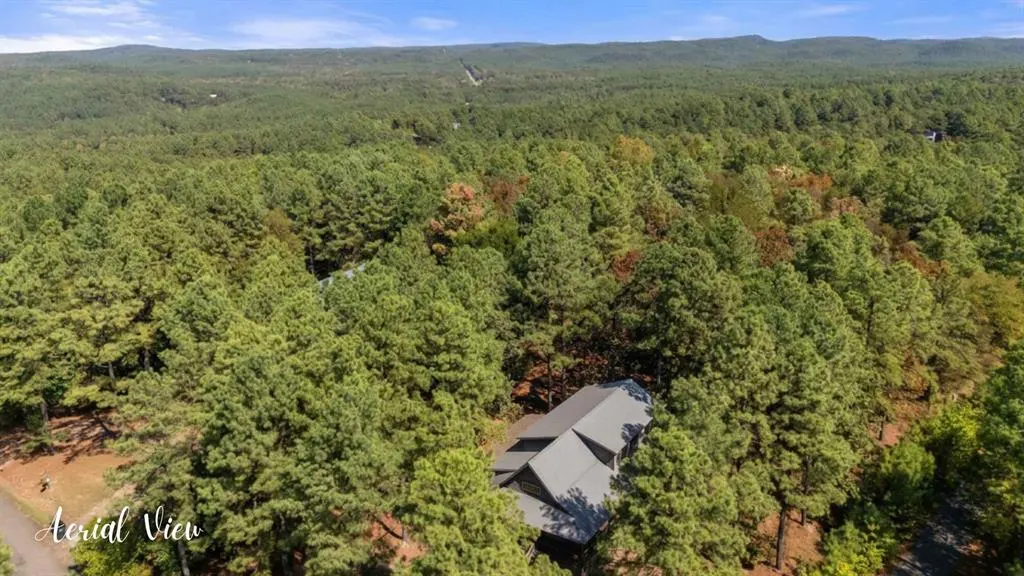 Photo 2 — 111 Red Berry Trail, Broken Bow, OK 74728