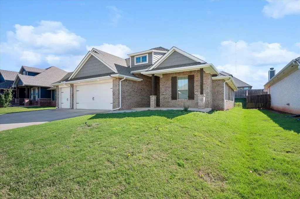Photo 2 — 3508 Grady Lane, Moore, OK 73160
