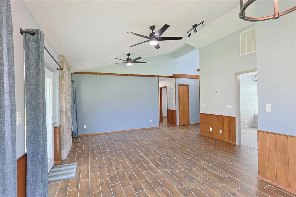 Photo 14 — 157 N Spinnaker Run, Stigler, OK 74462