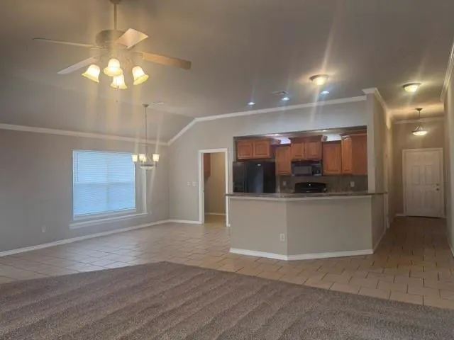 Photo 9 — 1405 Sunrise Drive, Moore, OK 73160