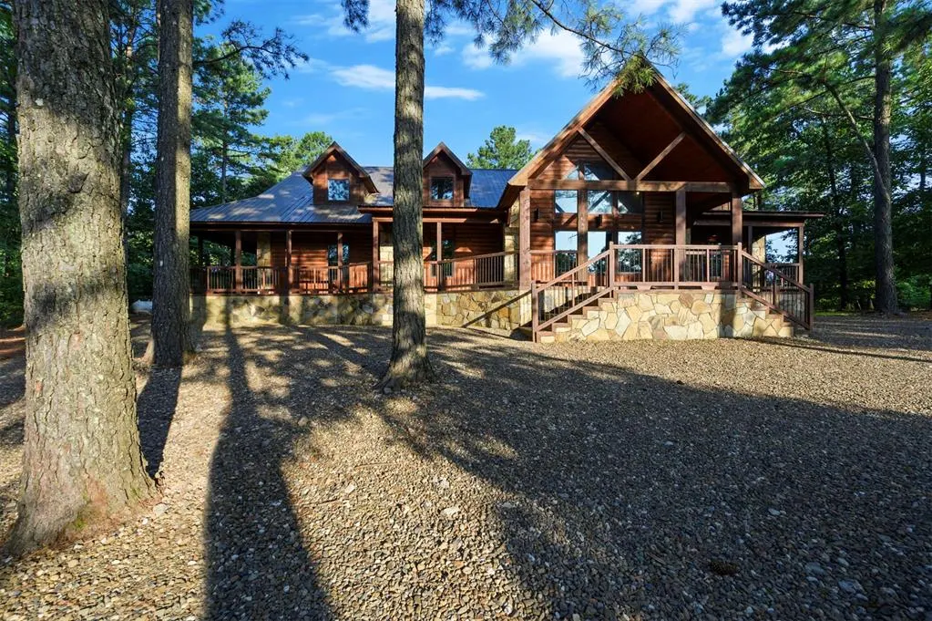 Photo 3 — 47 Red Berry Trail, Broken Bow, OK 74728