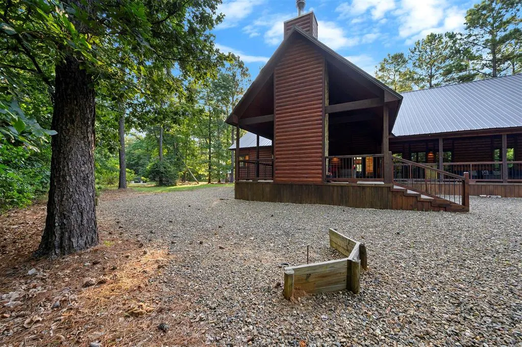 Photo 47 — 47 Red Berry Trail, Broken Bow, OK 74728