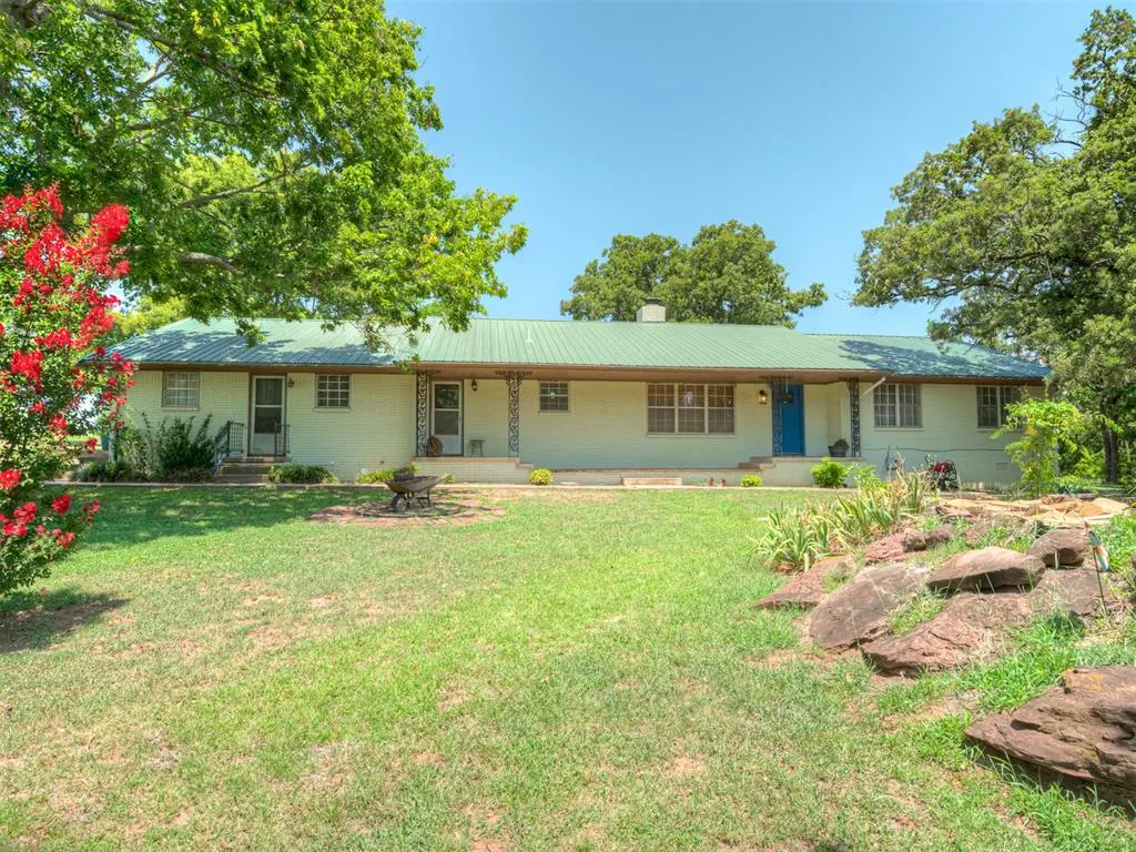 Front exterior — 102199 S Highway 18, Meeker, OK 74855