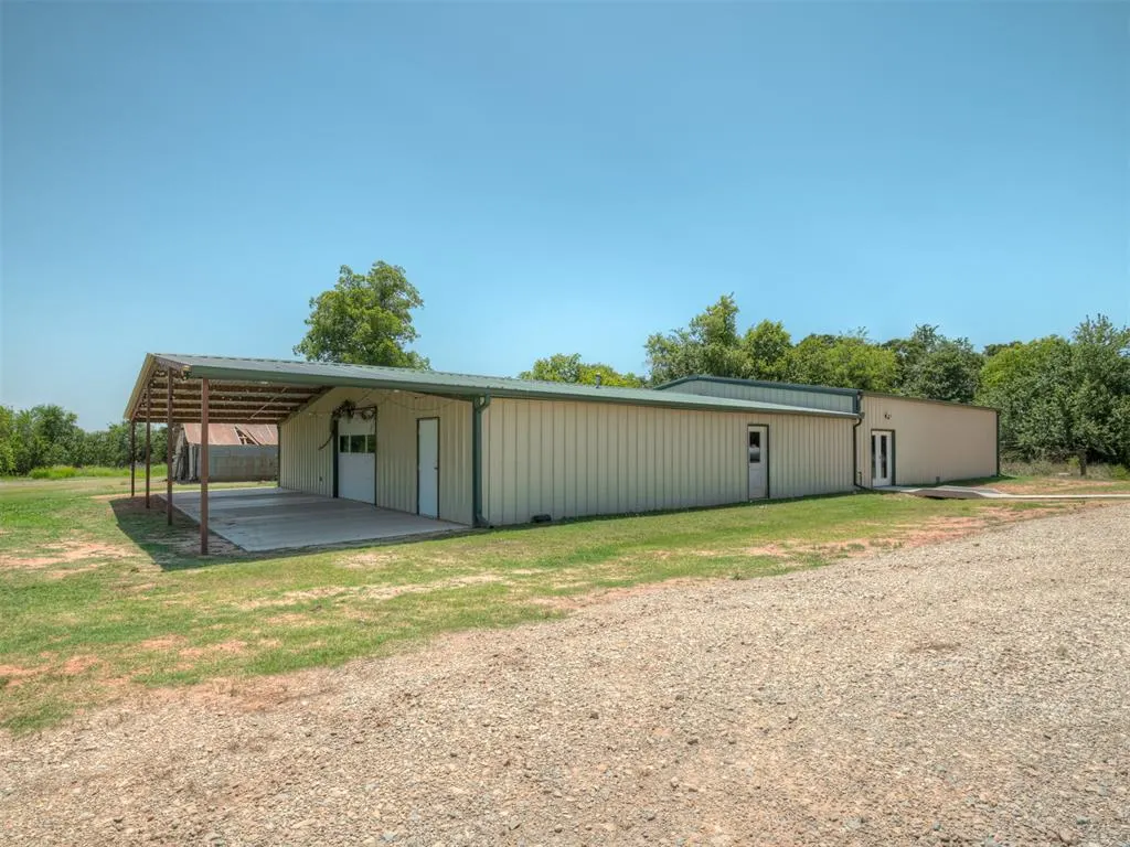 Photo 24 — 102199 S Highway 18, Meeker, OK 74855