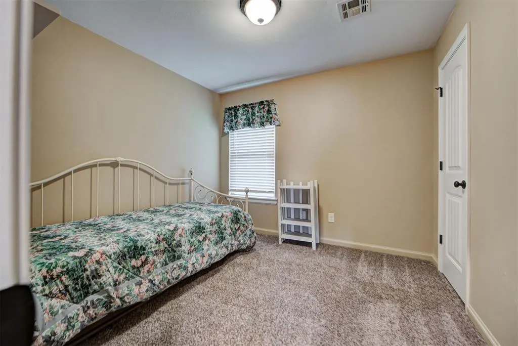 Photo 30 — 1213 Laurel Creek Drive, Yukon, OK 73099