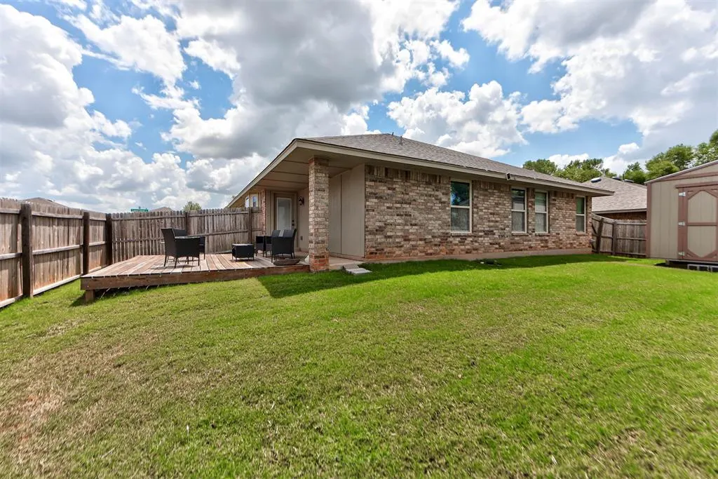 Photo 37 — 1213 Laurel Creek Drive, Yukon, OK 73099