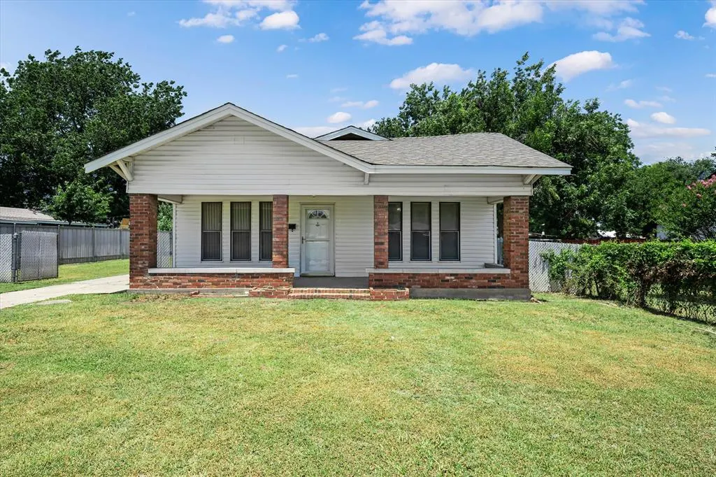 Front exterior — 2533 SW Grand Boulevard, Oklahoma City, OK 73119