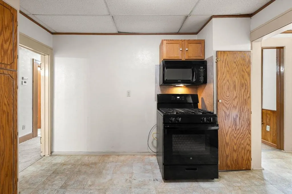 Photo 14 — 2533 SW Grand Boulevard, Oklahoma City, OK 73119
