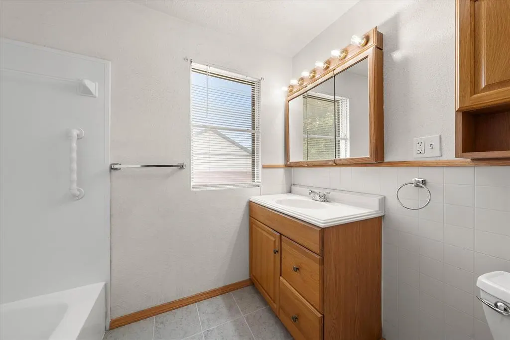 Photo 29 — 2533 SW Grand Boulevard, Oklahoma City, OK 73119