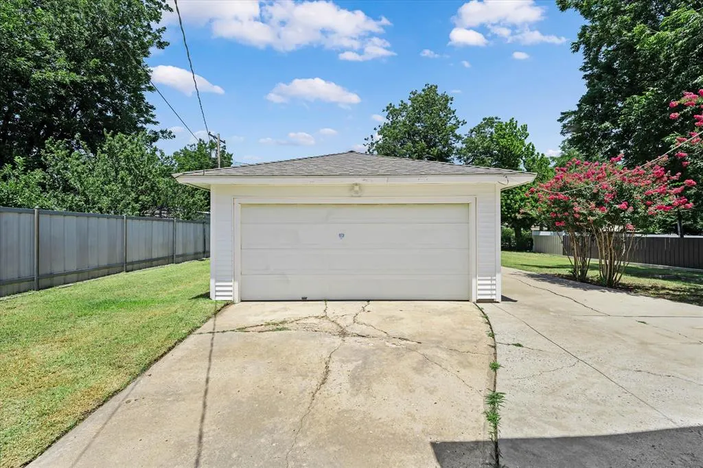 Photo 44 — 2533 SW Grand Boulevard, Oklahoma City, OK 73119