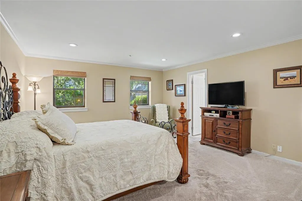 Photo 18 — 308 Val Verde Street, Altus, OK 73521