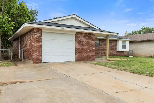 Photo 3 — 4101 SE 14th Street, Oklahoma City, OK 73115