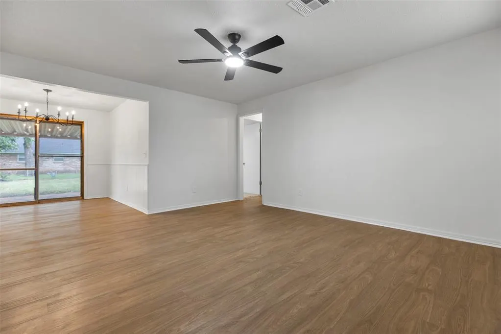 Photo 6 — 4101 SE 14th Street, Oklahoma City, OK 73115