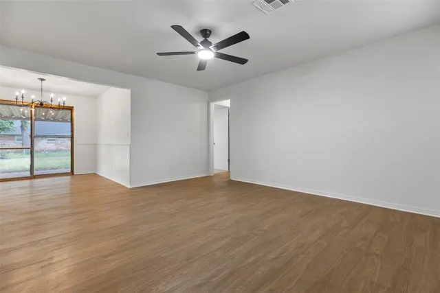 Photo 6 — 4101 SE 14th Street, Oklahoma City, OK 73115