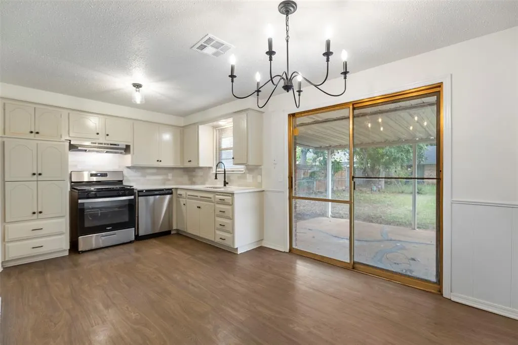 Photo 8 — 4101 SE 14th Street, Oklahoma City, OK 73115
