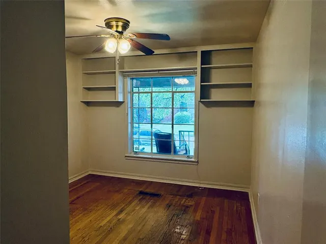Photo 7 — 5305 N Walker Avenue, Oklahoma City, OK 73118