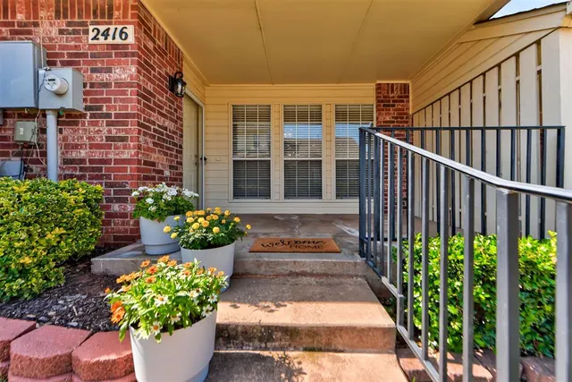Photo 5 — 2416 Glenrock, Edmond, OK 73012