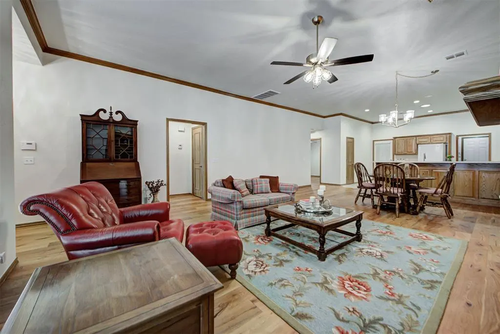 Photo 9 — 2416 Glenrock, Edmond, OK 73012
