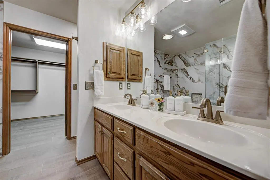 Photo 32 — 2416 Glenrock, Edmond, OK 73012