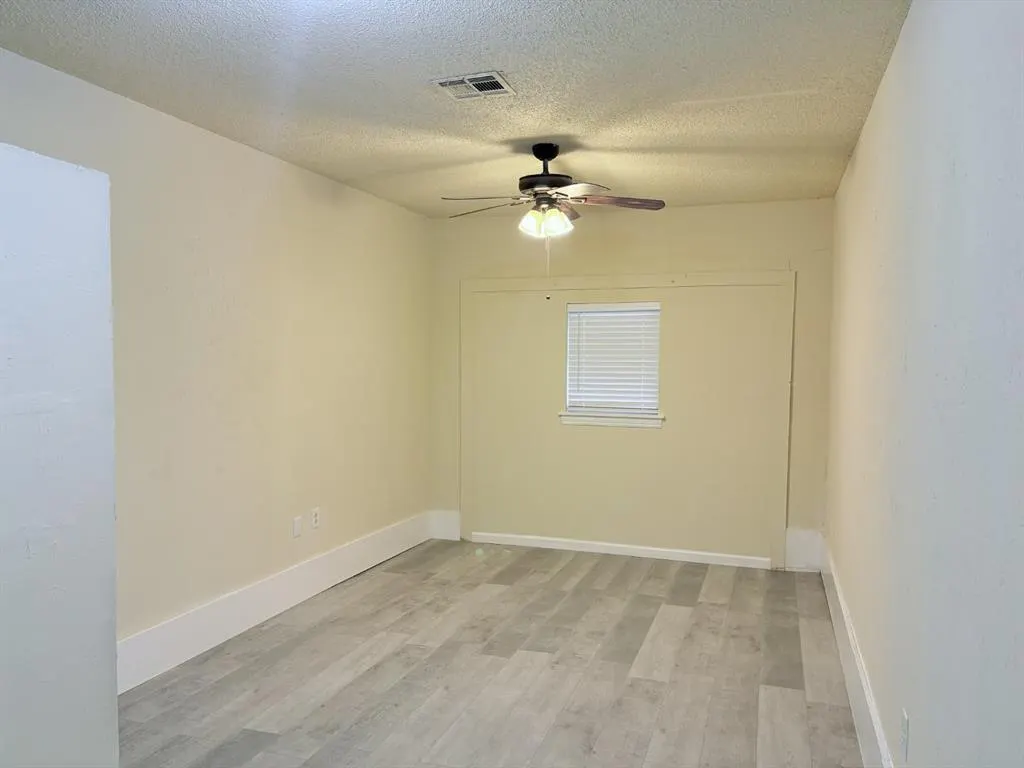 Photo 8 — 711 Meadowlake Drive, Noble, OK 73068