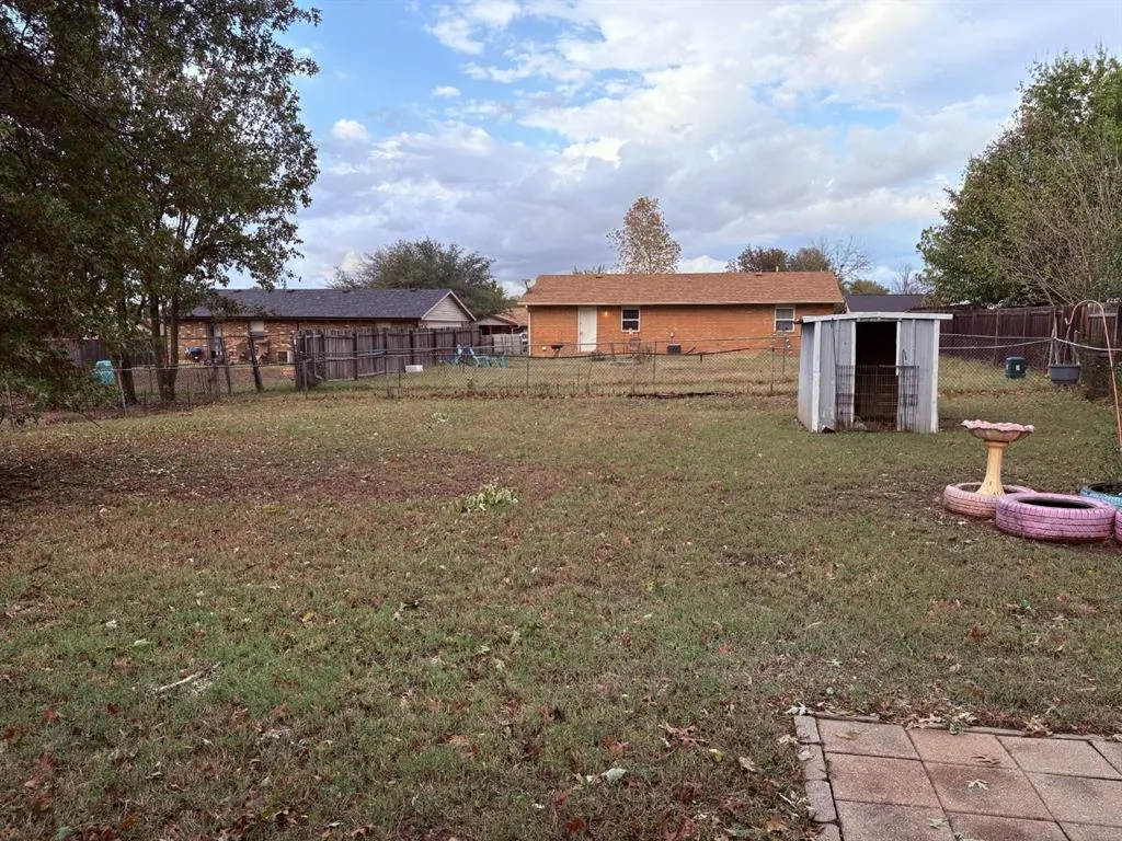 Photo 18 — 711 Meadowlake Drive, Noble, OK 73068