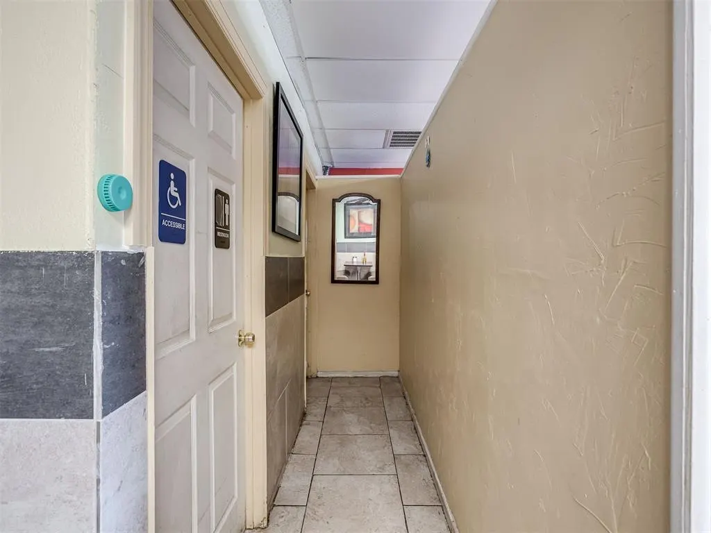 Photo 34 — 2401 SW 59th Street, Oklahoma City, OK 73119
