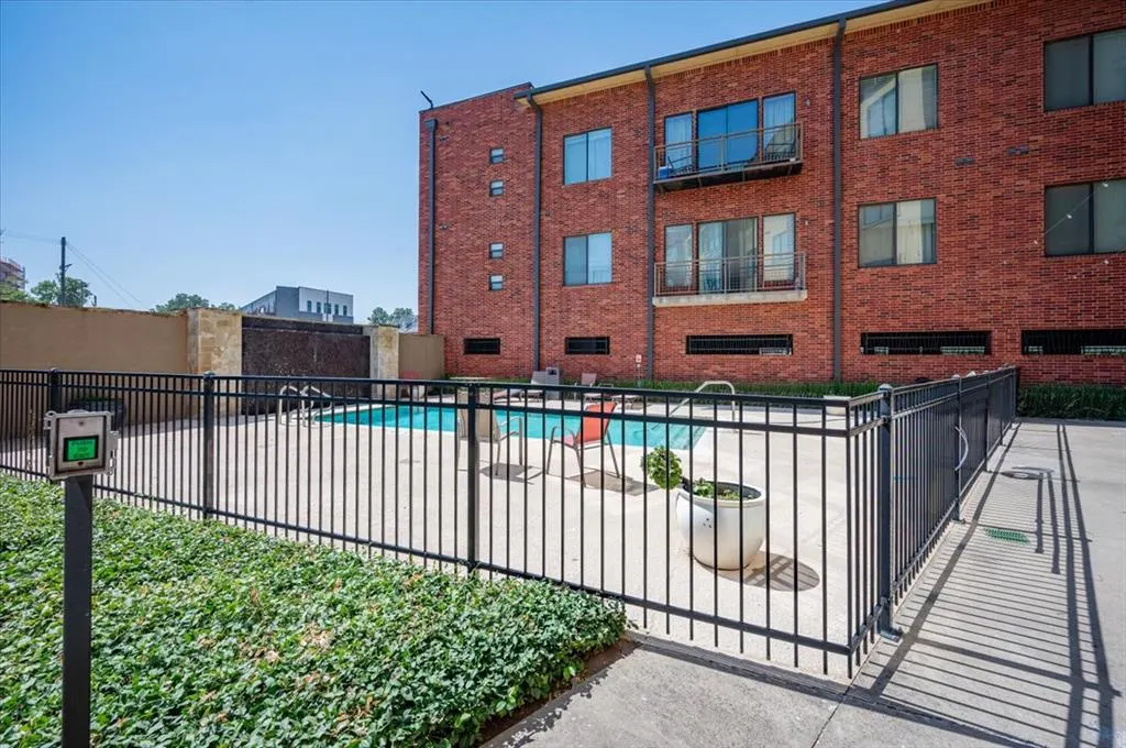 Photo 26 — 401 E Boyd Street 307, Norman, OK 73069