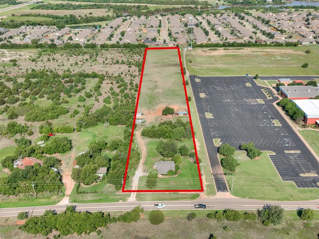 Front exterior — 13905 N Council Road, Oklahoma City, OK 73142