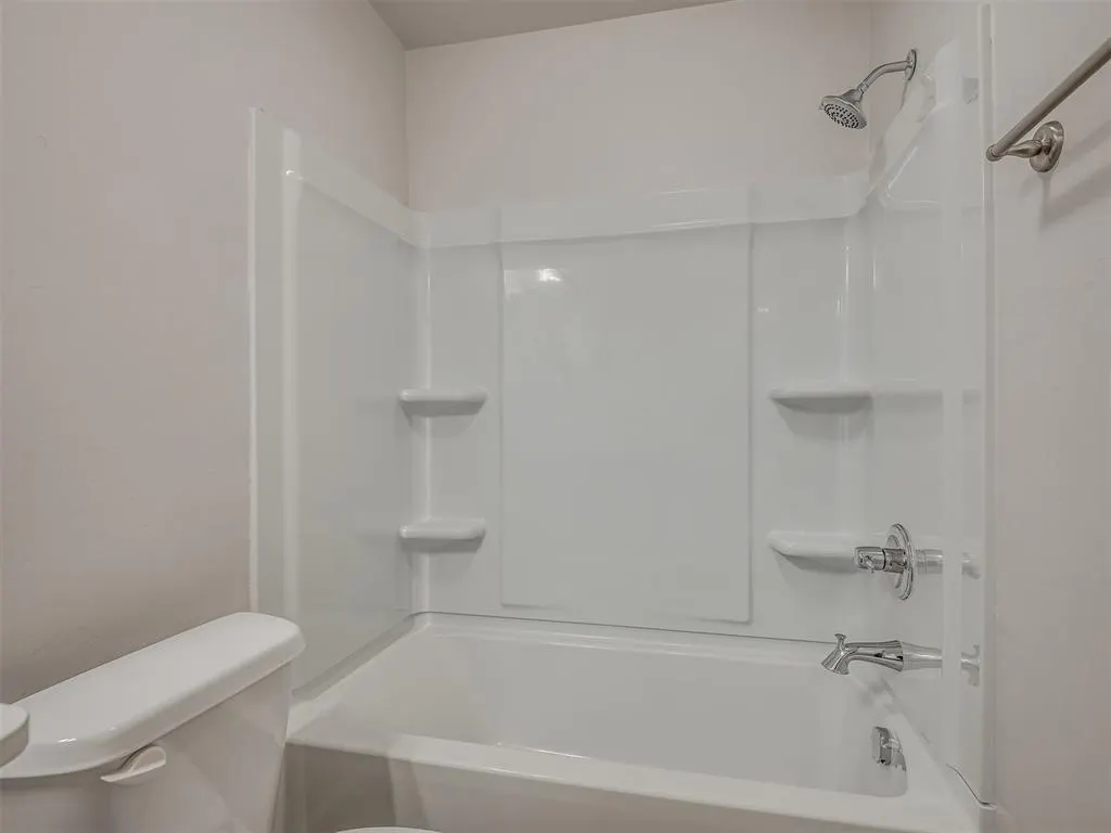 Photo 29 — 12825 NW 3rd Terrace, Yukon, OK 73099