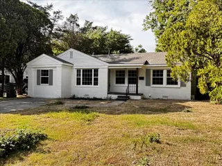 Sold home at 1117 W Symmes Street