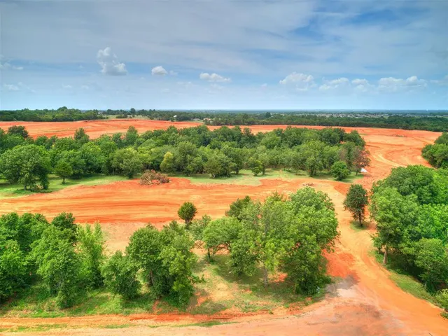 Photo 4 — 30609 Stadium View Drive, Norman, OK 73072