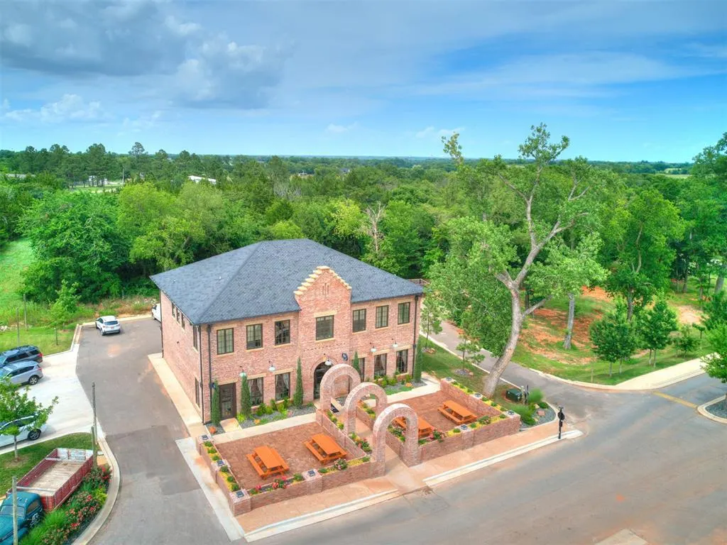 Photo 13 — 30609 Stadium View Drive, Norman, OK 73072