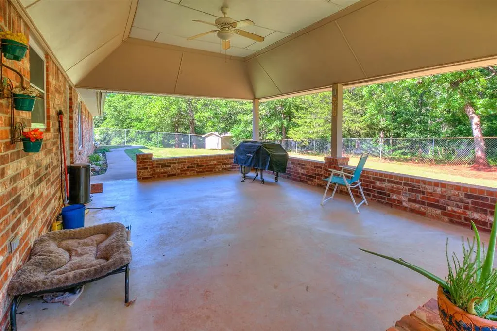 Photo 24 — 8000 N Harrah Road, Harrah, OK 73045
