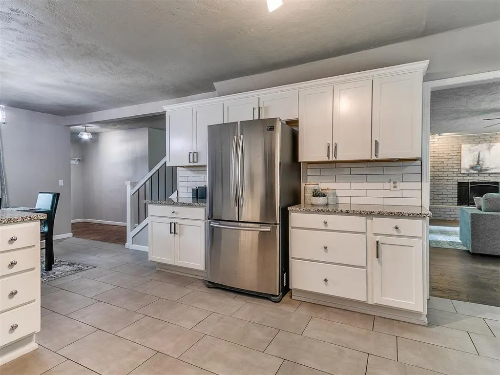 Photo 8 — 1213 Mockingbird Lane, Edmond, OK 73034