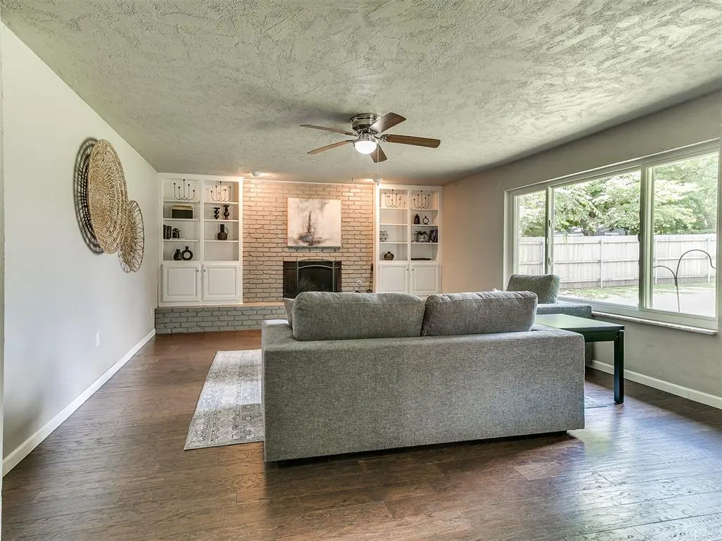 Photo 10 — 1213 Mockingbird Lane, Edmond, OK 73034