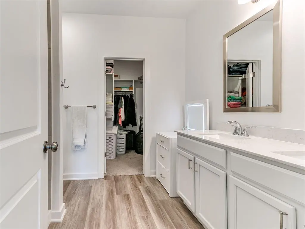 Photo 22 — 4592 Kensington Way, Edmond, OK 73025