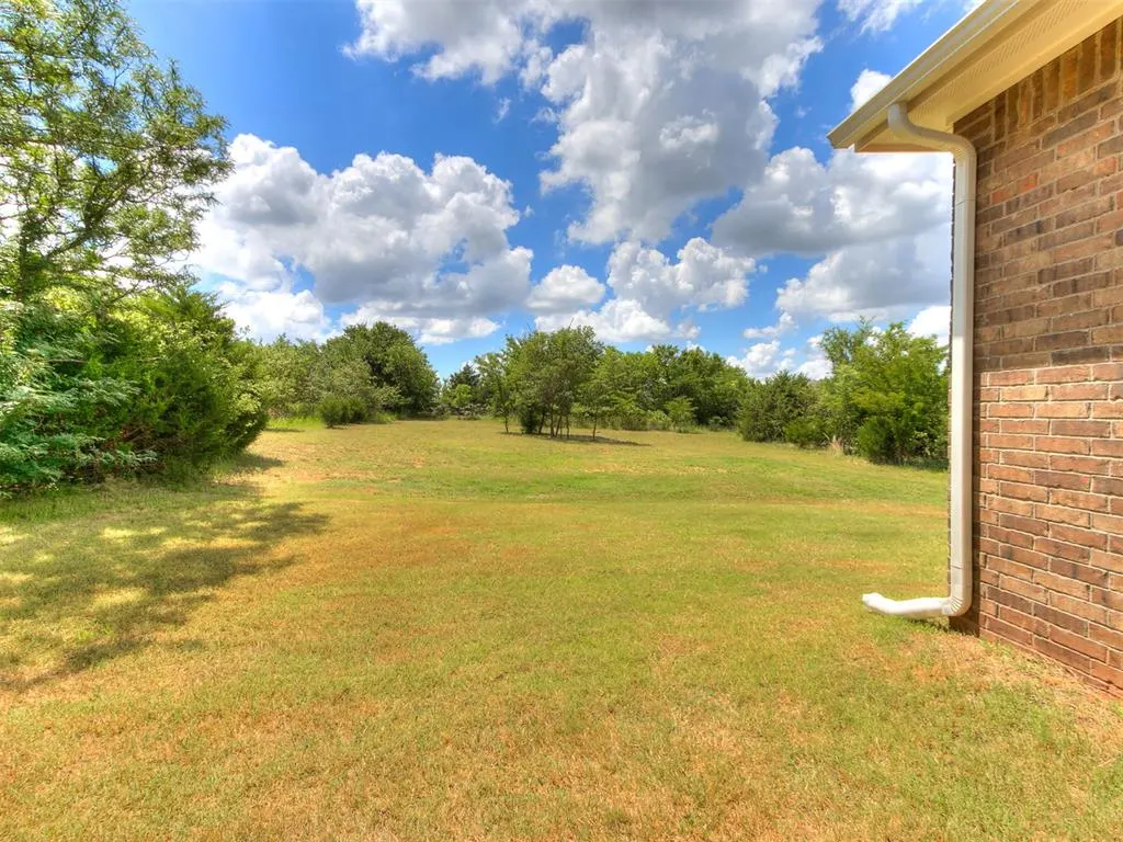 Photo 30 — 4592 Kensington Way, Edmond, OK 73025