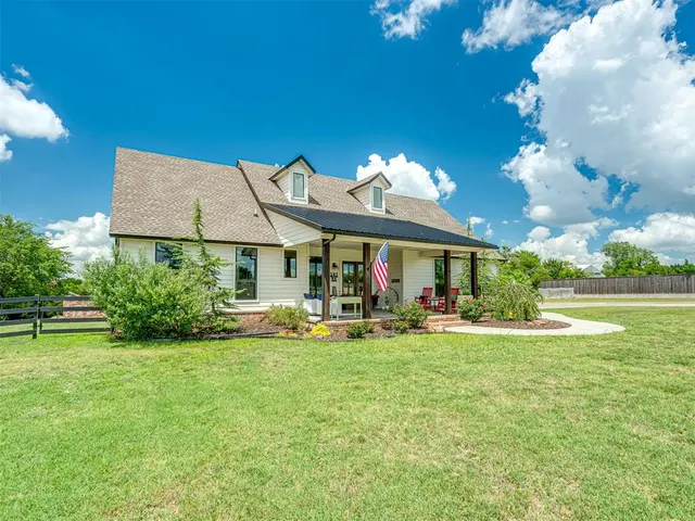 Photo 4 — 2176 County Road 1250, Blanchard, OK 73010