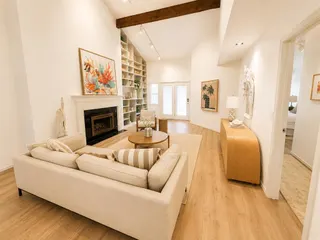Sold home at 11302 N Benttree Circle