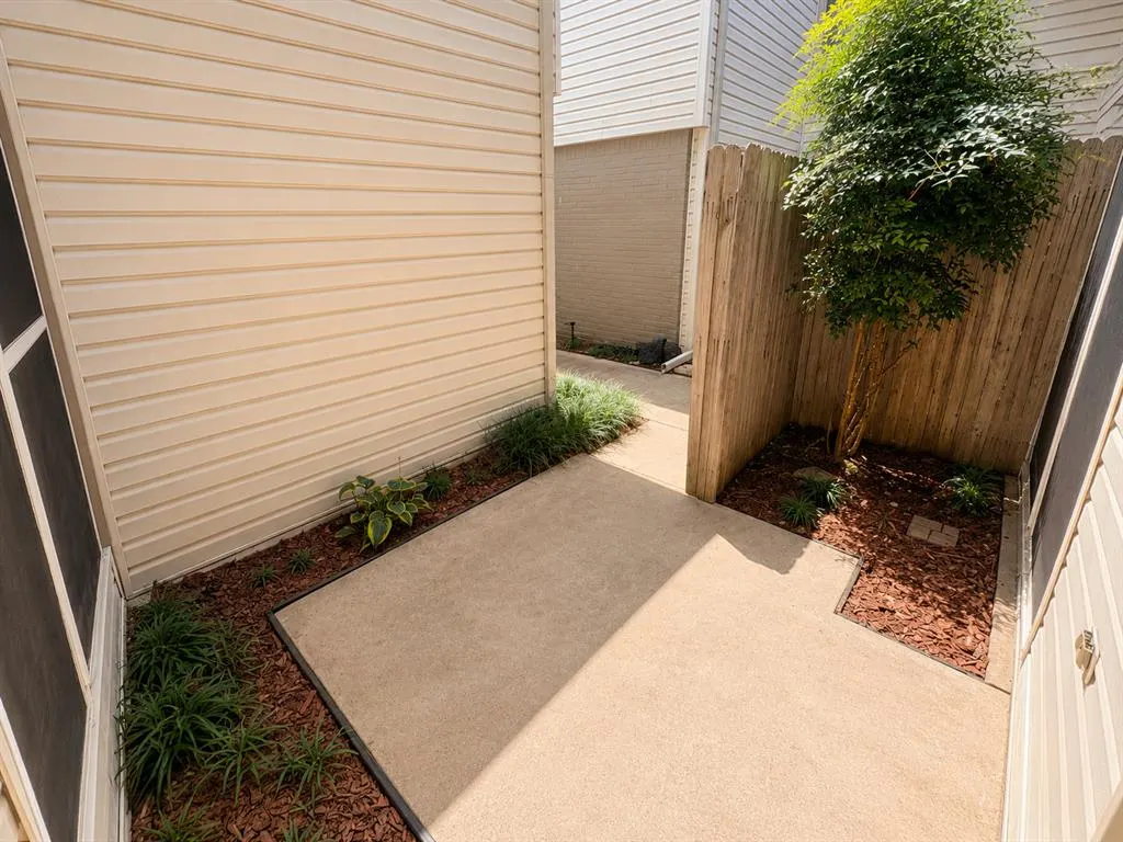 Photo 3 — 11302 N Benttree Circle, Oklahoma City, OK 73120