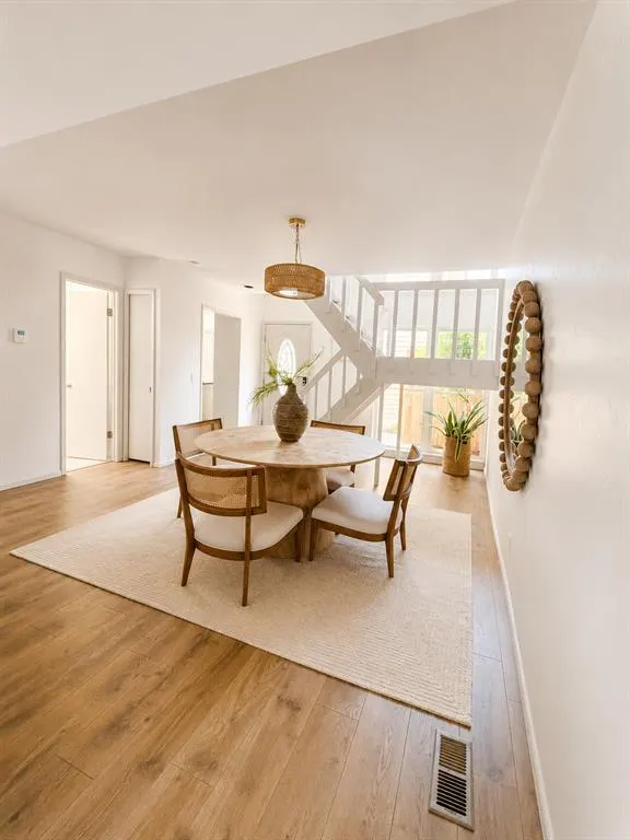 Photo 8 — 11302 N Benttree Circle, Oklahoma City, OK 73120